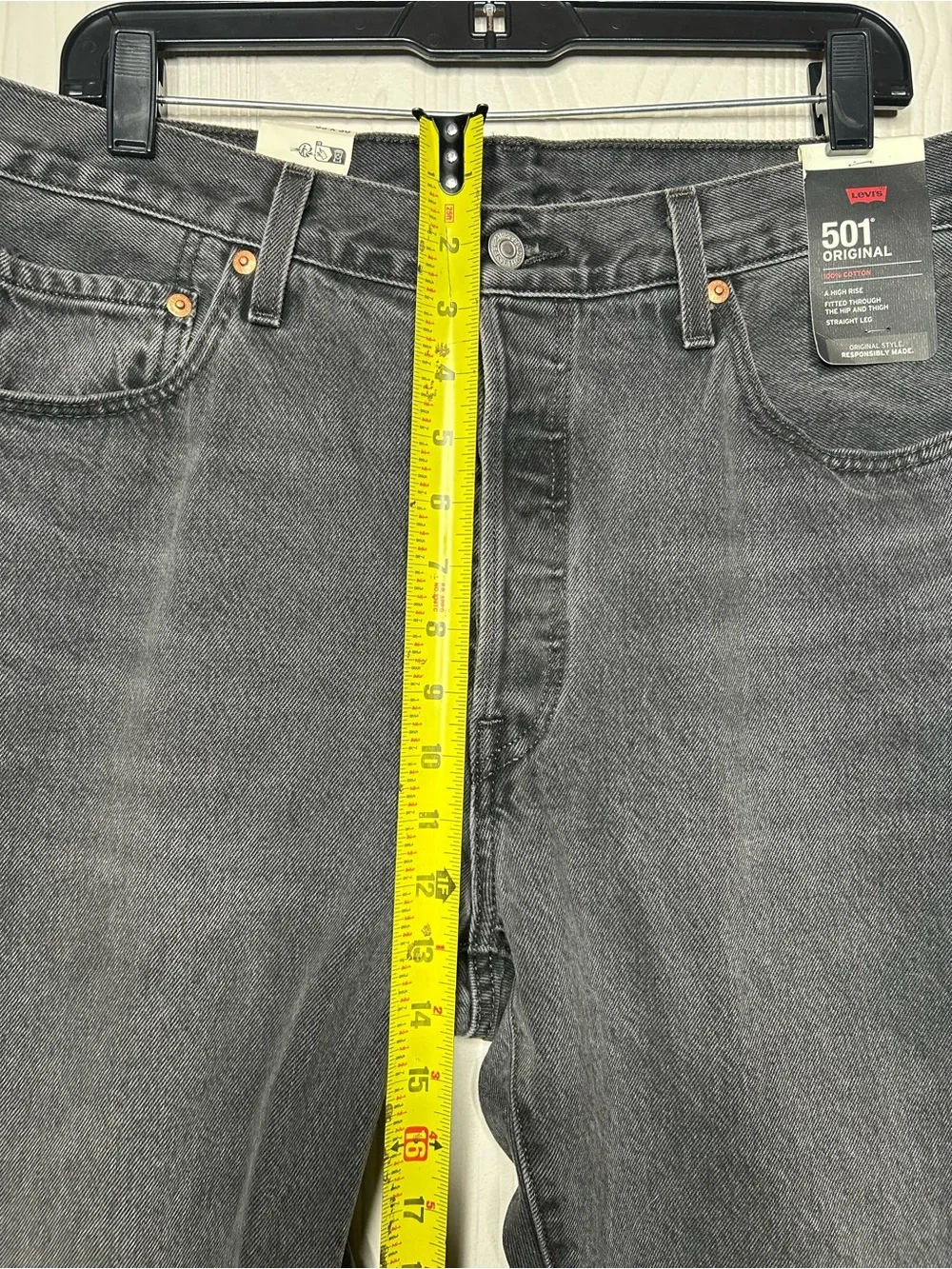 Levi's Men’s Relaxed Jeans - Washed Black Denim